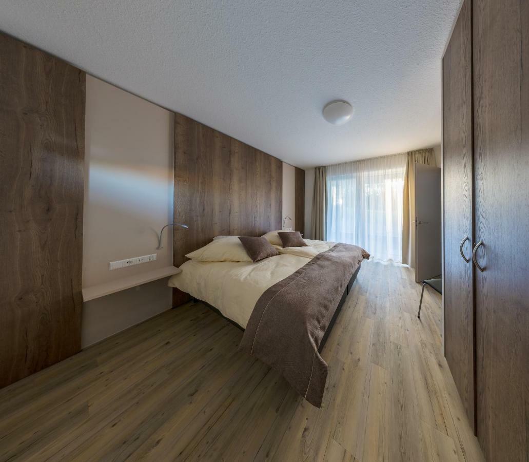 Boarding & House T24 Aparthotel Bad Wurzach Exterior foto